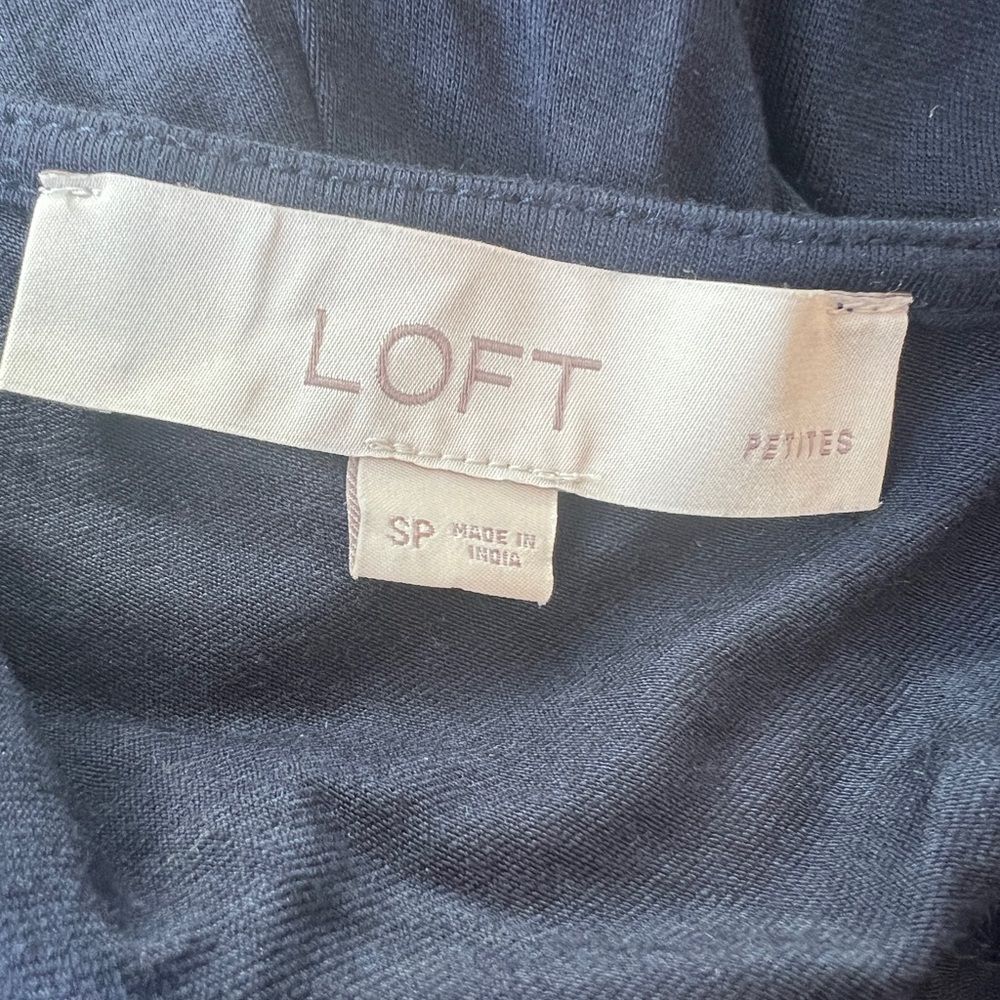LOFT Embroidered Floral Dress Navy V Neck Short Sleeve Casual Size Small Petite - Picture 7 of 8